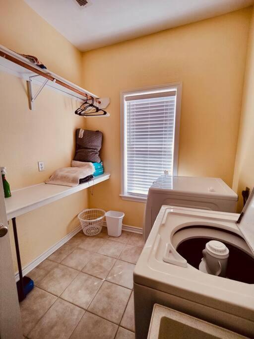 Sunny Delight - Sleeps 10 - Generous Space! Bolivar Peninsula Luaran gambar